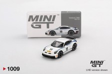 Mini GT 1009 Porsche 911 Dakar