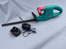 Bosch Heckenschere Schere AHS