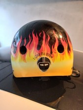 SKATER HELM M NUTCASE I LOVE