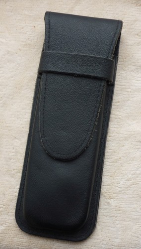 Lederetui schwarz für
