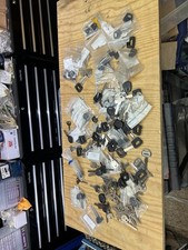 SCHLÜSSELSCHNEIDEMASCHINE /