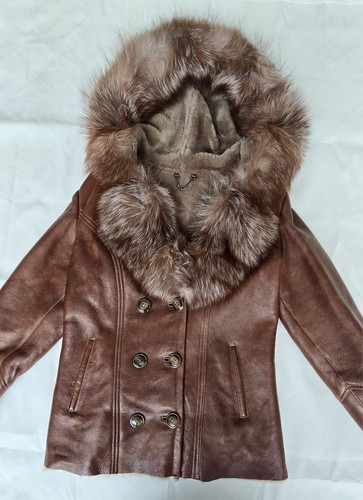 Lammfelljacke mit kapuze - mit,