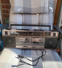 Tristar RR 5590 Stereo Ghettoblaster Radio Recorder Cassetten tragbarer