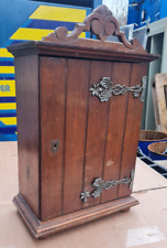 schöner kleiner alter