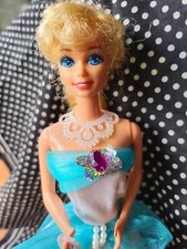 Mattel Barbie, Hollywood Hair Barbie in toller Fashion,gebraucht sehr guter Zust