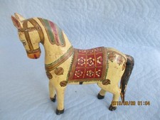 Antikes altes Holzpferd