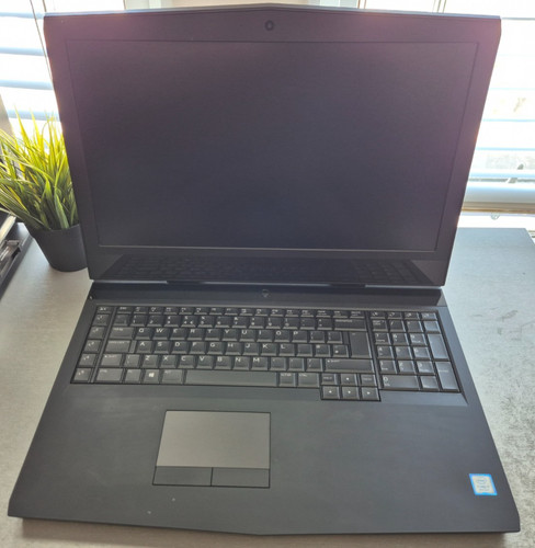 Alienware gaming laptop - 17,