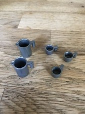 Playmobil Geschirr grau: 2 Kannen, 3 Tassen