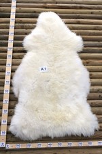 Echtes XL Schaffell 2. Wahl, Hundebett- Fell wie abgebildet, Originalbild A-1