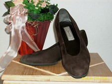 Janet D.  Schöne Schuhe Größe 5,5 Pumps aus Wildleder in dunkelbraun