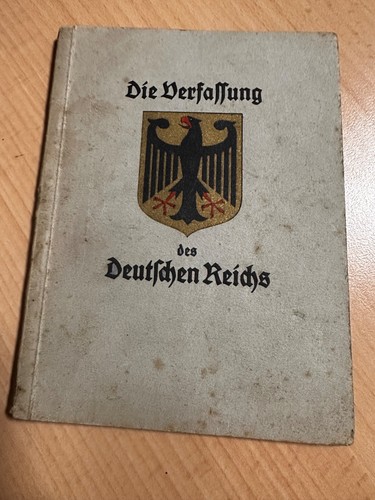 Die verfassung 1930 - verfassung,