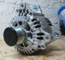 HELLA 8EL 012 430-951 Lichtmaschine Generator 14V 140A für viele Fahrzeuge neu