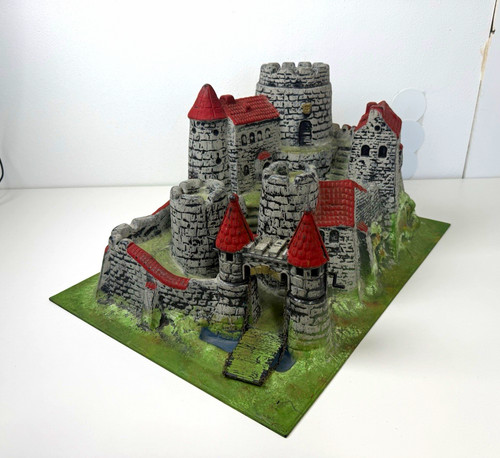 Schöne burg handbemalt - schöne,