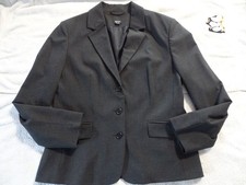 Esprit    :  Wunderschöner Hosen -  Anzug  in Gr.  44  -- ein Hingucker --