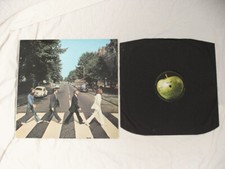 BEATLES ABBEY ROAD 1st UK PRESS ORIGINAL BLACK APPLE INNER SLEEVE - NICE EXAMPLE