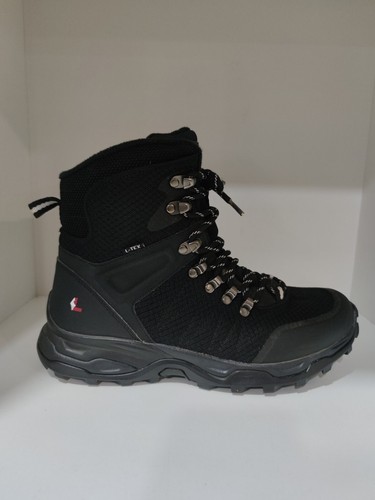 Trekking boots