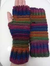 Gehäkelte Handstulpen