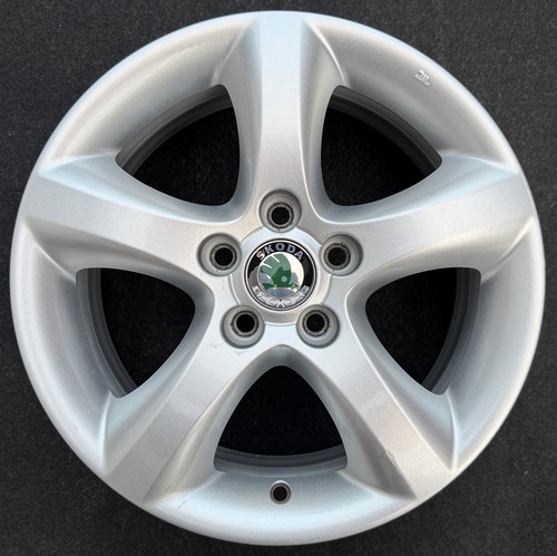 Original skoda fabia 5j - original,