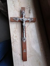 Kruzifix Jesus - Wandkreuz - mit Wandaufhängung