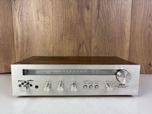 Akai 1010 stereo - , receiver