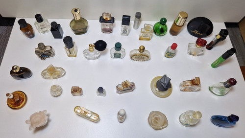 Leere parfum flakons - leere,