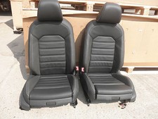 VW AMAROK AVENTURA V6 GP SITZE