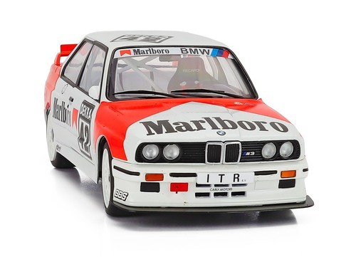 Bmw e30 dtm - m3, dachboden
