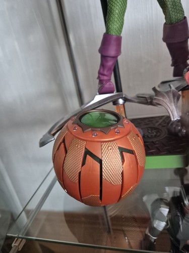 Marvel legends green goblin - green,