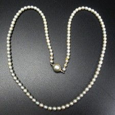 Koehle perlenkette mit - j.,