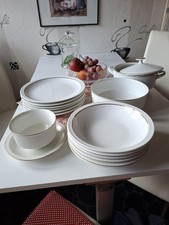 Essservice Set, Weiß mit Goldrand