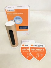 Netatmo Smarte Überwachungskamera Innen mit Wandhalterung, WLAN, Full HD