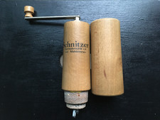 schnitzer getreidemühle LH handmühle müsli mahlsteine, gebraucht