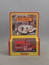 Matchbox krankenwagen notarzt - krankenwagen,