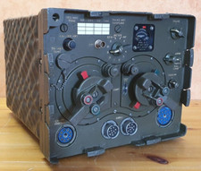 Sender Empfänger RT67/GRC Funkgerät NATO Bundeswehr Militär Prepper ungeprüft !