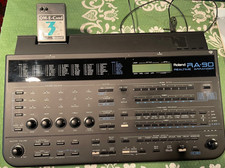 Roland RA-90 Realtime Arranger mit OM-E-Card 90er Sounds