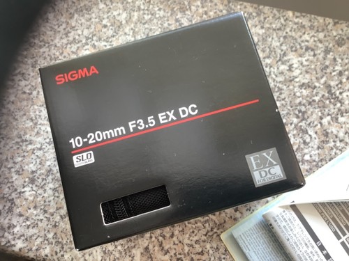 Objektiv sigma f - objektiv,