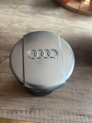 Audi aschenbecher original - aschenbecher,
