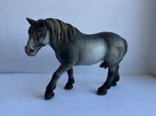 Schleich Pferd Percheron Stute