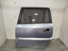 13160996 tür hinten links