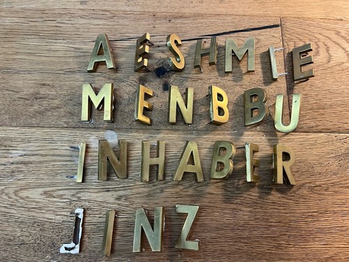 Alte messing buchstaben - alte,