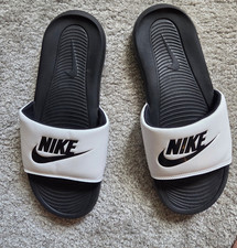 Nike Badelatschen soft von *Nike* in der Gr 44 oder 10