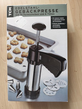 Gebäckpresse mit 10 Formscheiben und 6 Tüllen TCM wenig benutzt