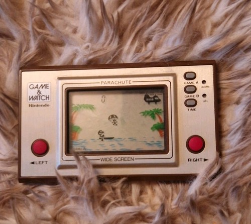 Nintendo game watch - &,