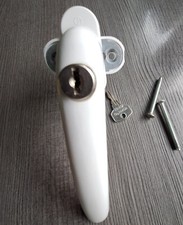 Fenstergriffe mit Kindersicherung