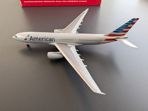 Herpa wings american airlines - herpa,