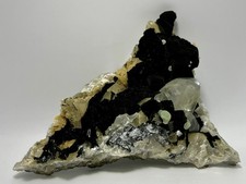 Prehnit mit Jugoldit aus Kreimbach in der Pfalz