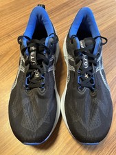 ASICS Novablast Herren Gr. 43