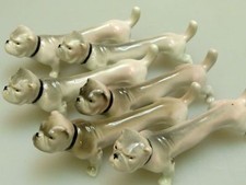 6 MESSERBÄNKCHEN PORZELLAN