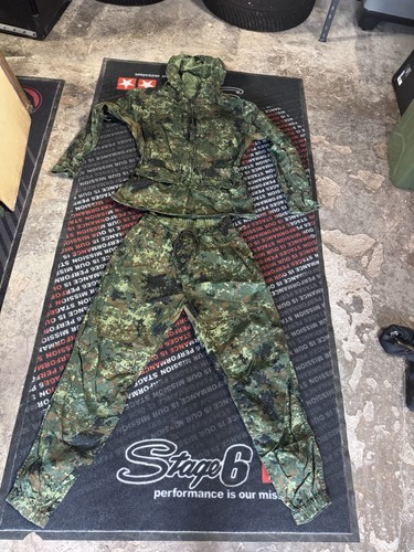 Sumrak anzug russische - sumrak, armee