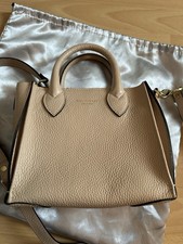 Dee Ocleppo v. Fashionette